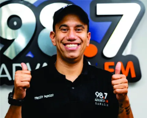 Hits 987