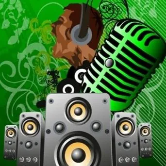 Logo Lo Máximo FM